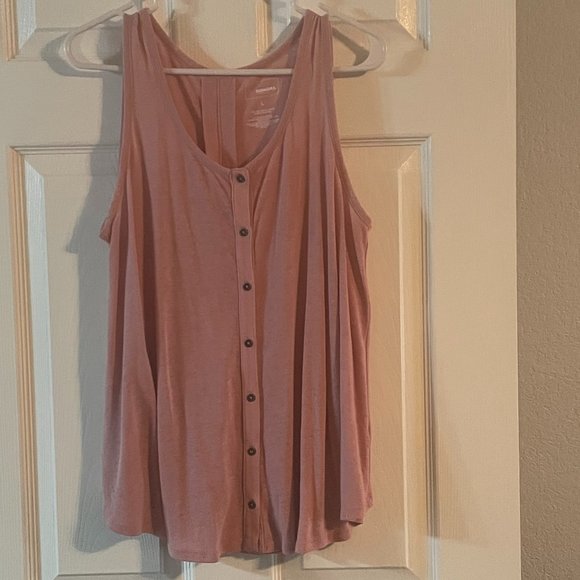 Tank Top Front Buttons - Picture 1 of 2